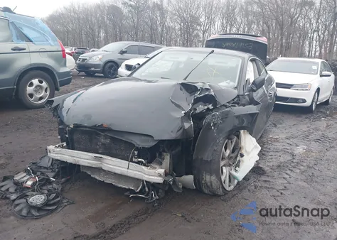 2011 Audi A5 2.0T Premium z USA, uszkodzony, nr VIN WAUGFAFR0BA083769